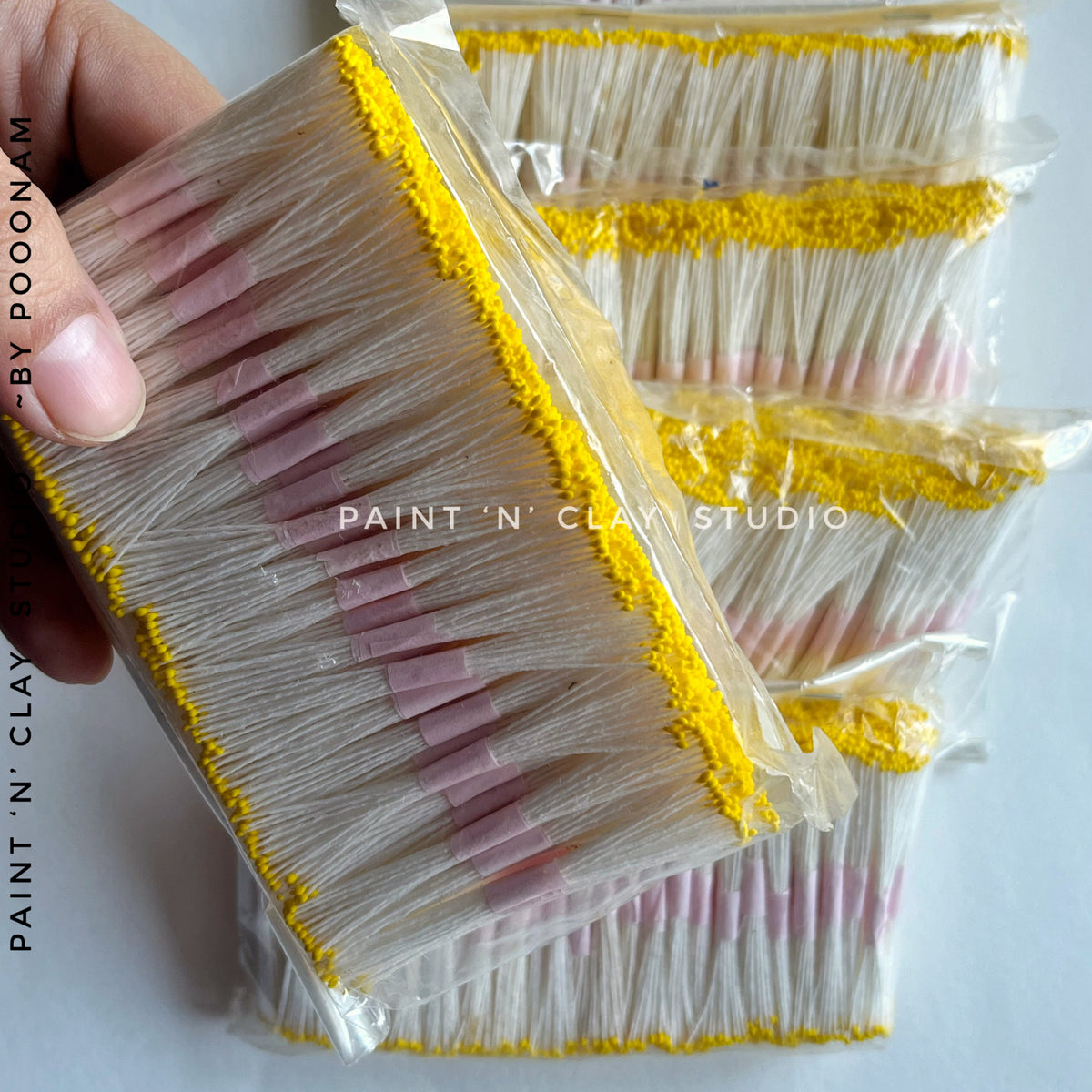 Micro Pollens (Yellow) Pack of 100 bunches