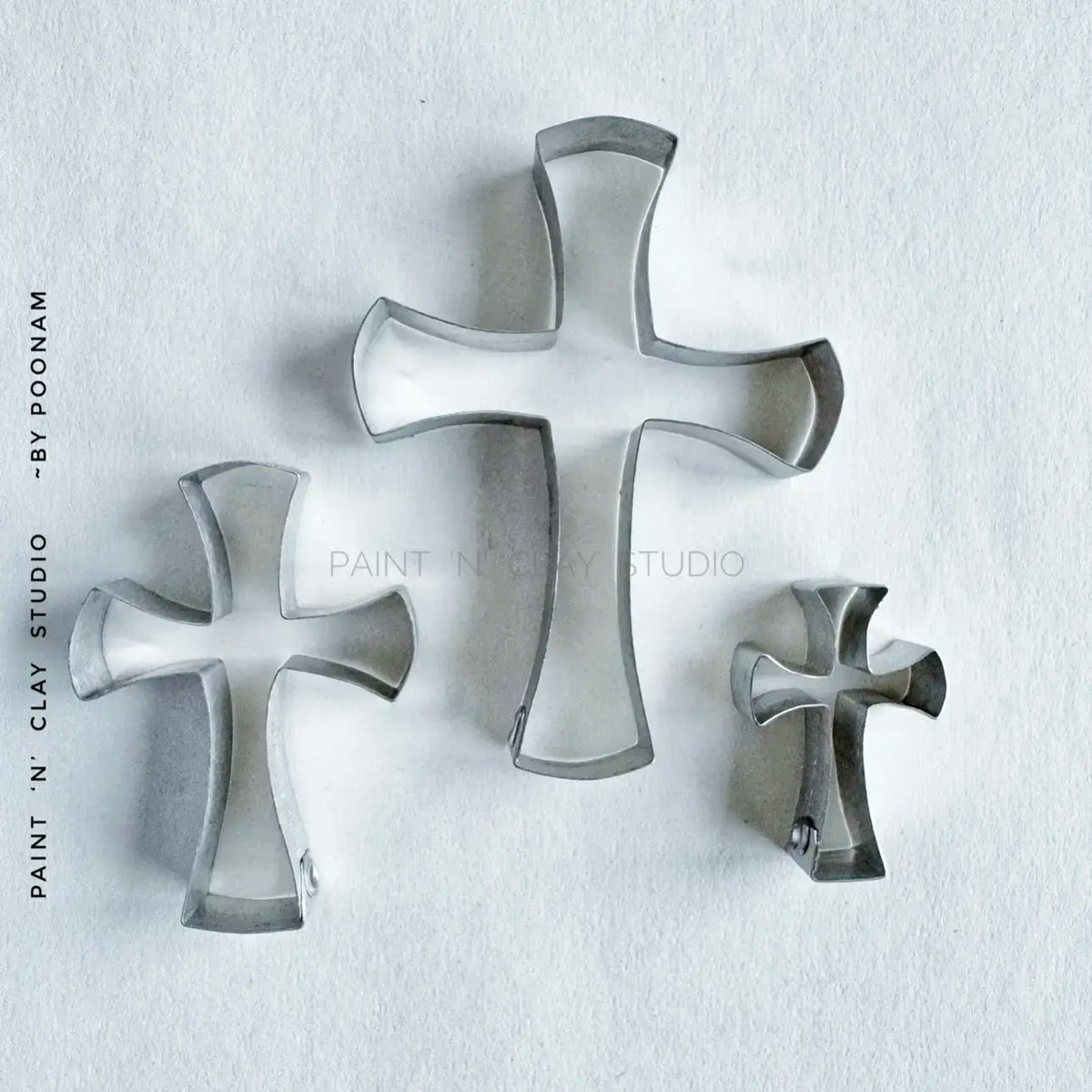 Cross Cutters set of 3