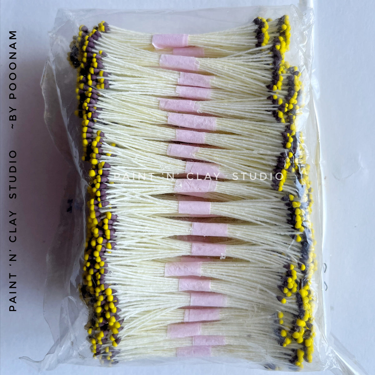 Strawberry Pollens (Pack of 25 bunches)